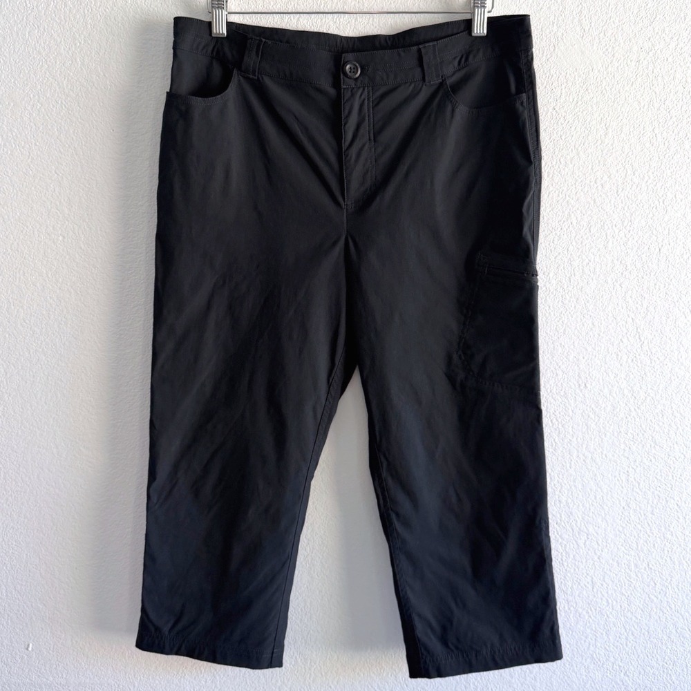 Eddie Bauer Black Hiking Capri Pants Womens Size 10 Travel Trekking